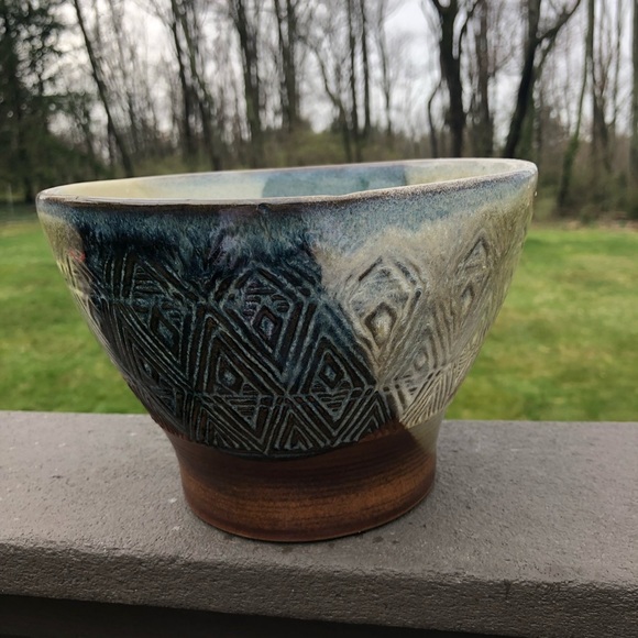 Vintage Pottery Craft Bowl - USA - Textured Geometric Design - Blue Brown Tan - Picture 4 of 10